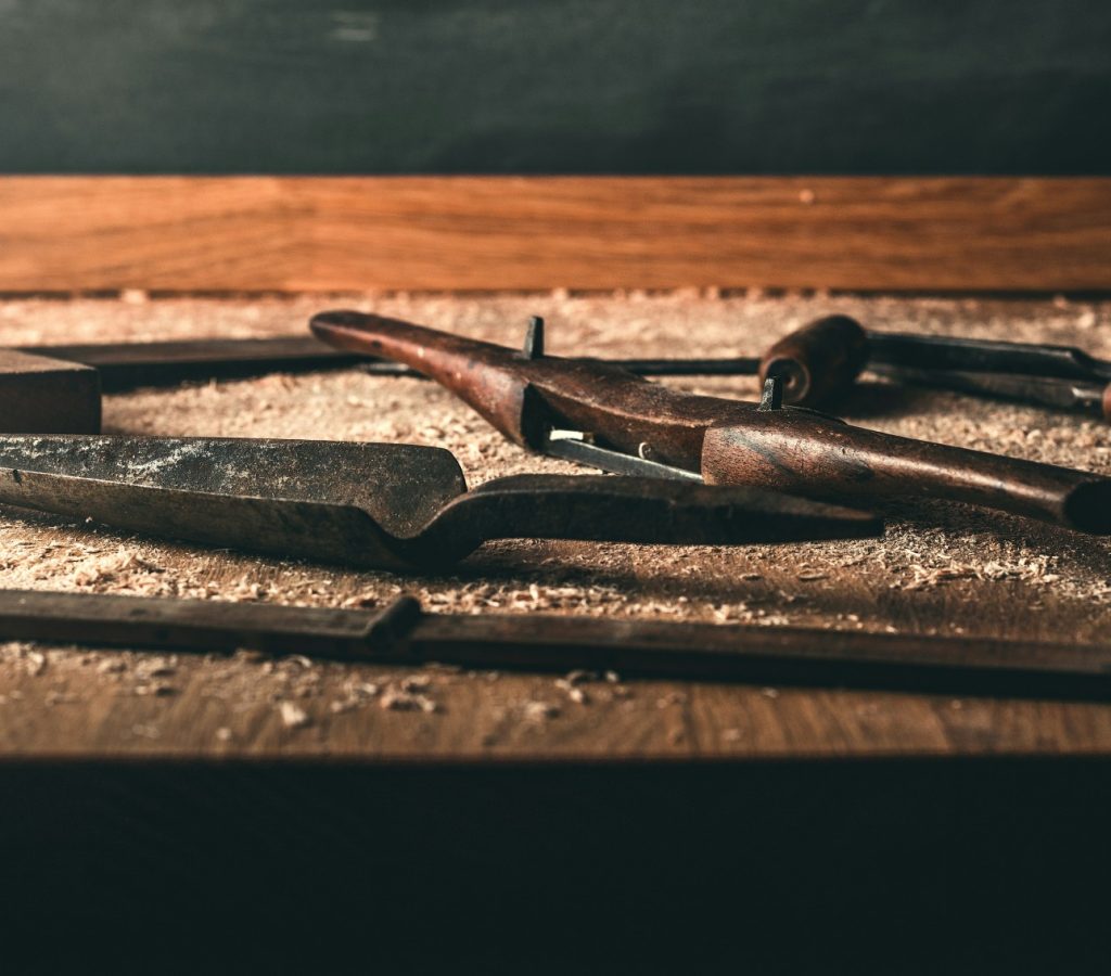 alexander-andrews-c91LS-JK7cw-unsplash